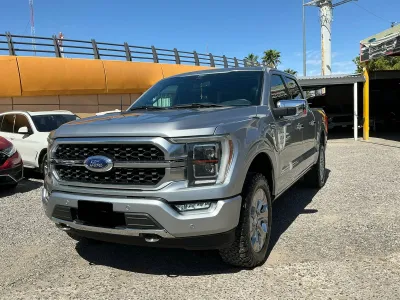 Ford Lobo