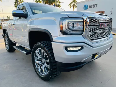 GMC Sierra 2017