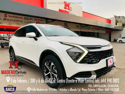 Kia SPORTAGE EX 2024