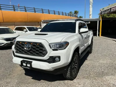 Toyota TACOMA EDICION ESPECIAL 4X4